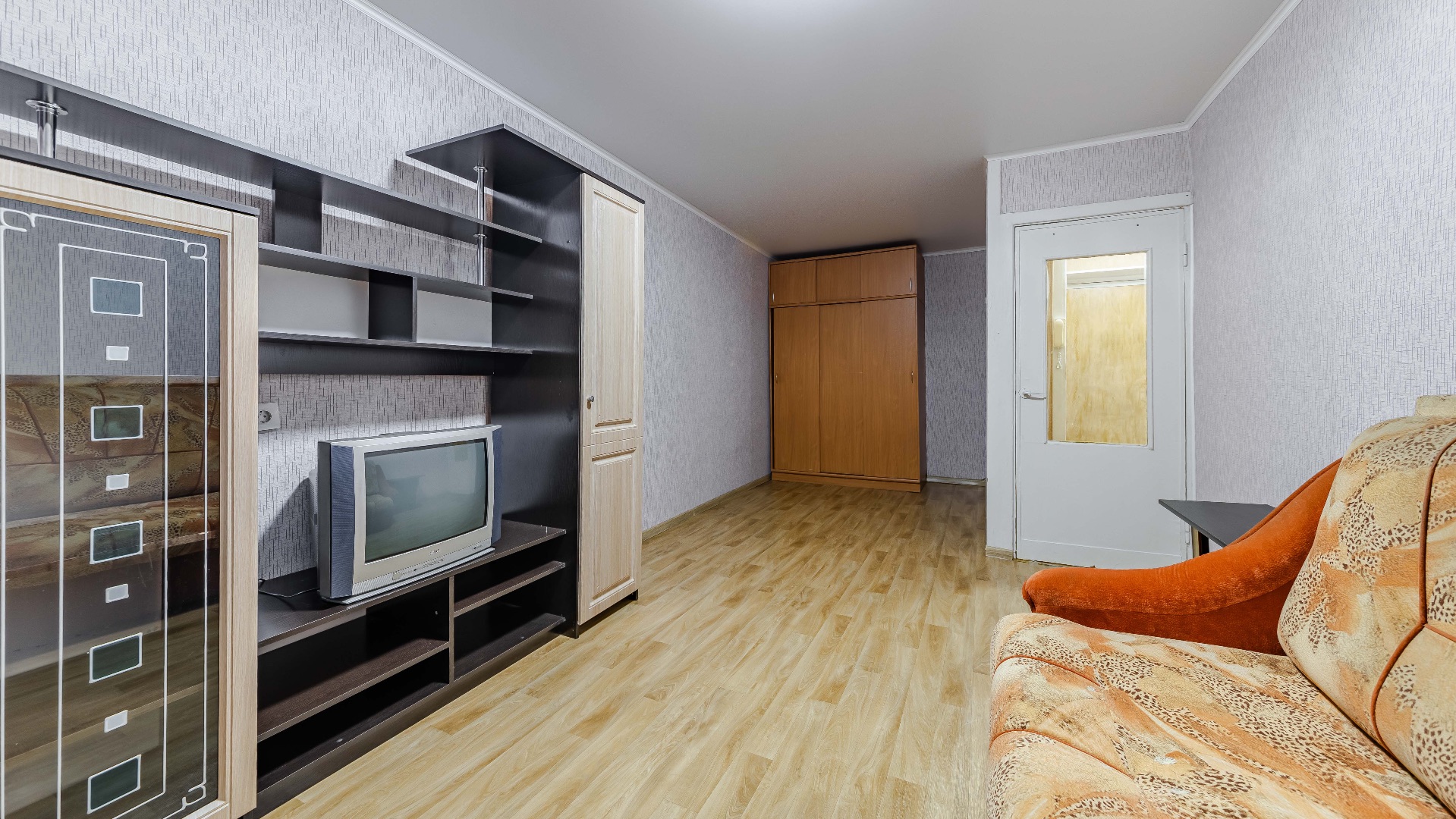 Гражданский 18
