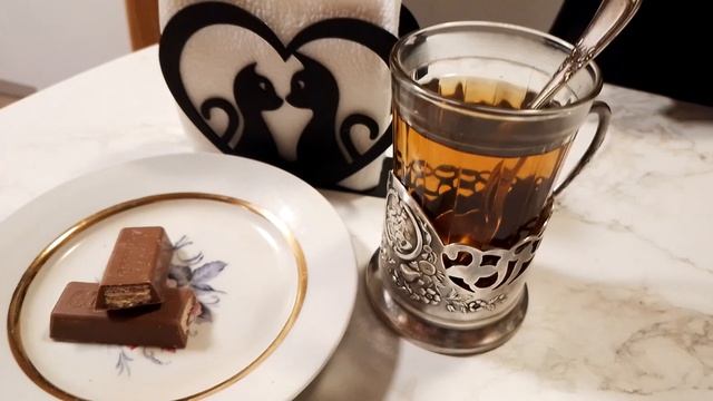 Чай с шоколадкой