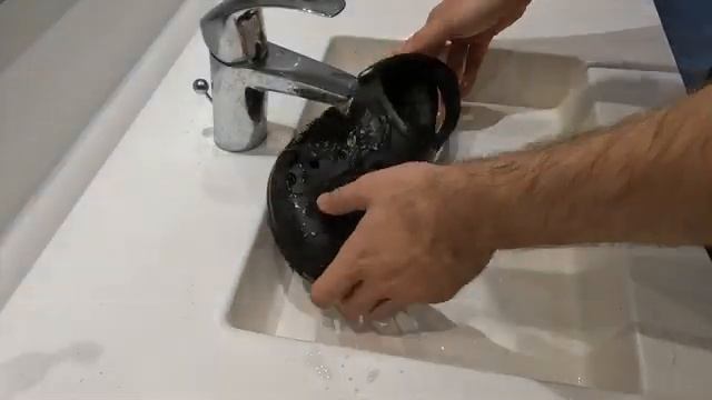 Как стирать кроксы в стиральной машинке