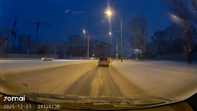 🚦Неработающие светофоры Красноярска, вчера 23.12.2025 г. нам повстречались  Выезд с Путепровода Тот