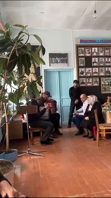 Заур Алибеков даргинская песня #duet #мелодиипесни #music #cover #voiceeffects #singer #song