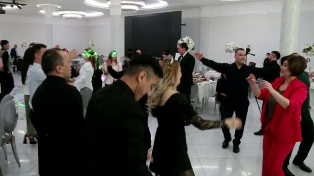 24.12.2025.г.СУРГУТ НОВОГОДНЕЕ  ШОУ ЧАСТЬ 2