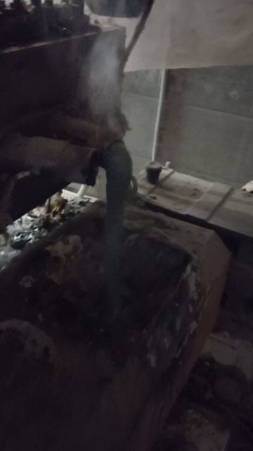 Переплавка разноцветной плёнки.