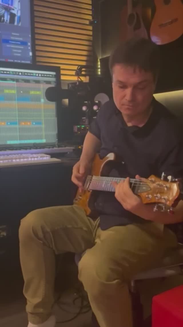 Работаем с Еленой Логацкой для музыкального проекта 