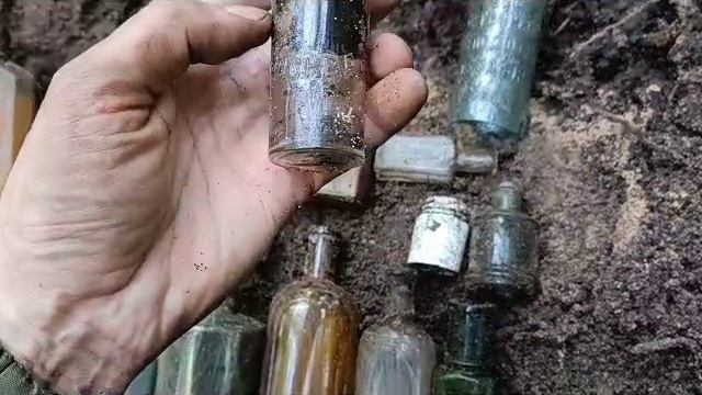 Бутылка из-под святой воды