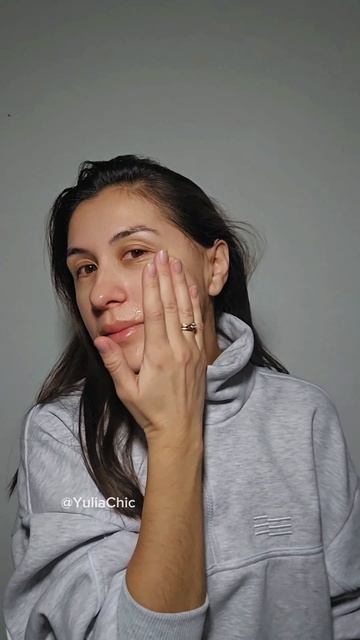 МИНИМУМ СРЕДСТВ ДЛЯ НОВОГОДНЕГО ОБРАЗА