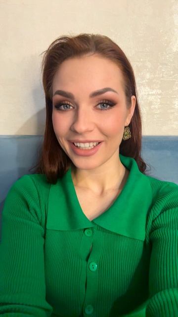 Алиса с Алисой про Деда Мороза на разных языках, Ч. 1😁 #2026 #новыйгод #алиса