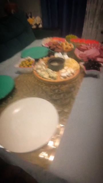 а вы уже приготовили новогодний столик?😋😋 #мерихрисмас #санта #hilllnik #aidarayupov22