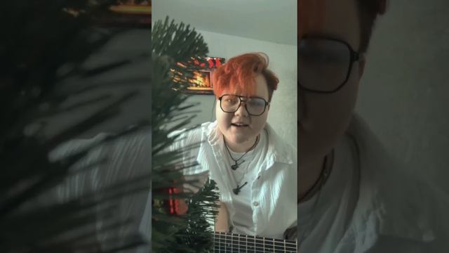 ГРИГОРЬЕВА АЛЕКСАНДРА АВТОРСКАЯ ПЕСНЯ.mp4