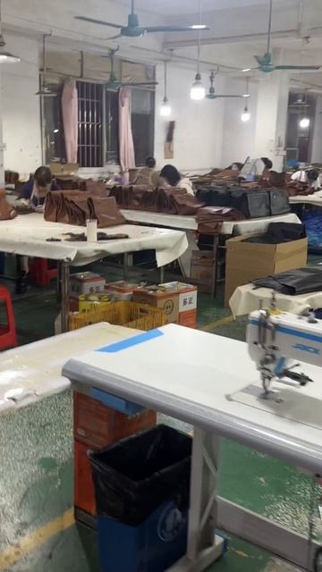 СУМКИ ОПТОМ из Китая ВОПРОСЫ/ ЗАКАЗЫ Whatsapp +8618620955583 🔥