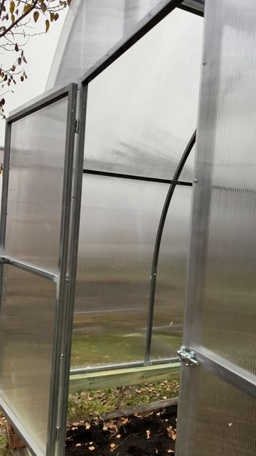 Теплица Митлайдер