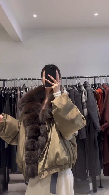 Верхняя женская одежда из Китая ВОПРОСЫ/ ЗАКАЗЫ Whatsapp +8618620955583 🔥