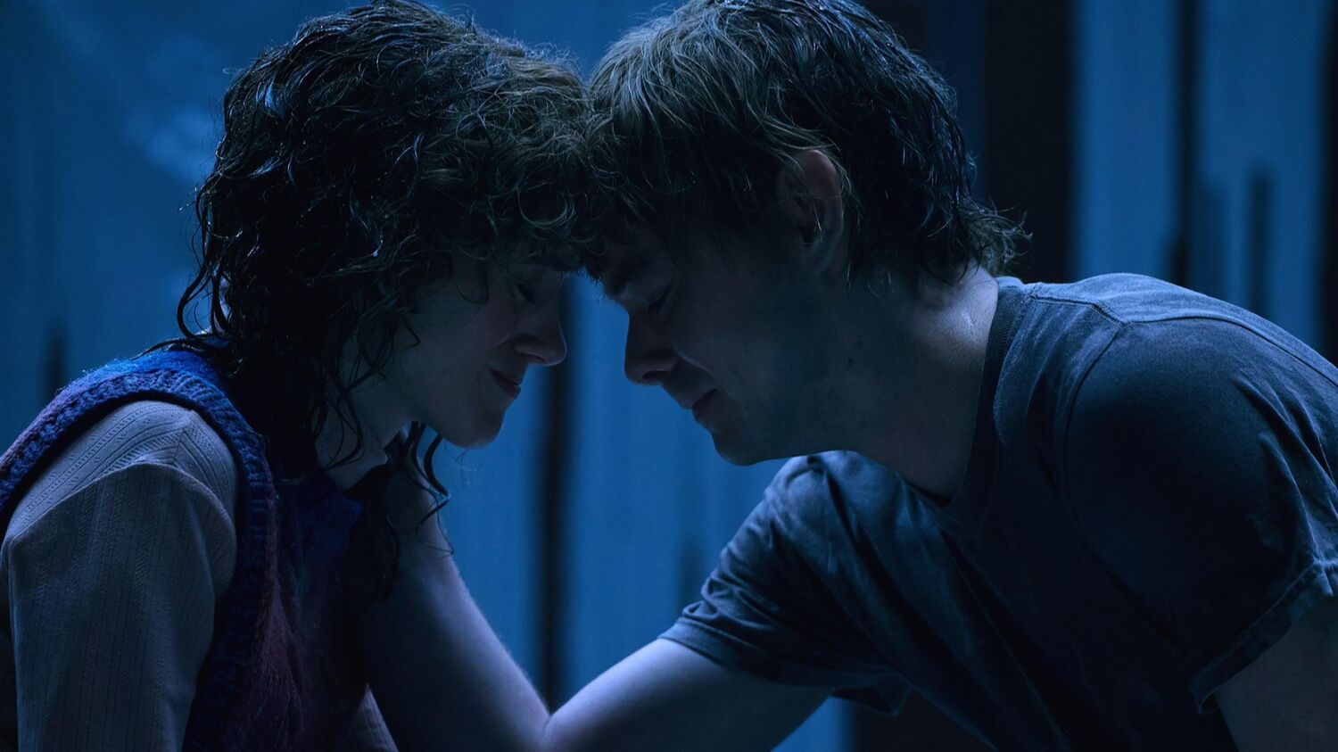 Очень странные дела 5 / Легенды не умирают 🕚