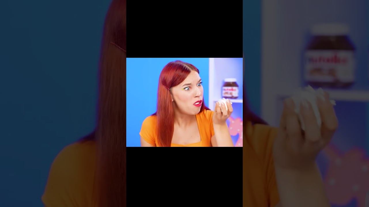 Заколка для белья на носу