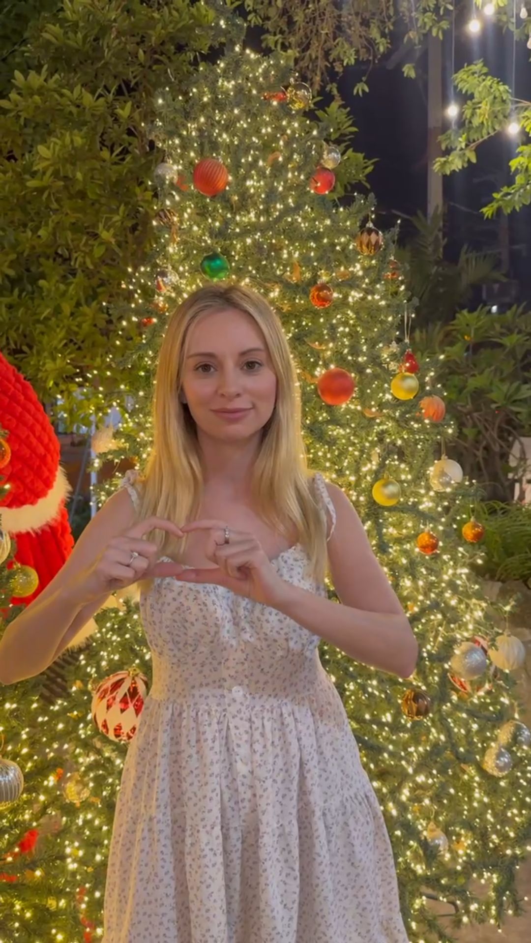 Diana Skitova поздравляет с Новым 2026 годом! 🎄 #kompromisfm #новыйгод #newyear