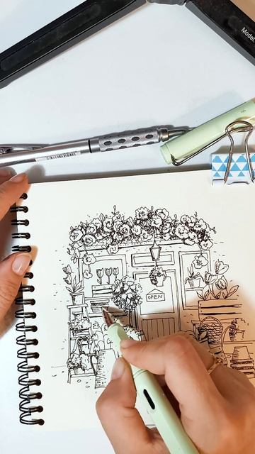 Как нарисовать цветочный магазин ручкой и карандашами