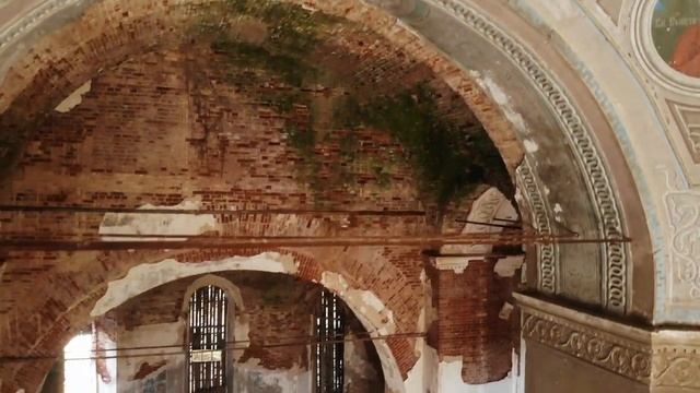 Церковь Троицы Живоначальной в Салобеляке