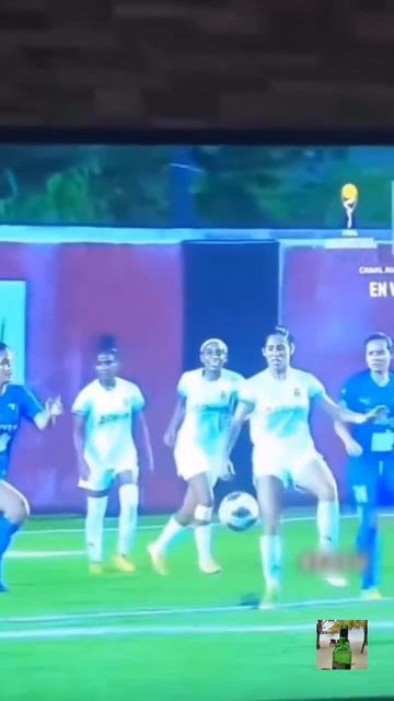 #футбол #девушки #ВинниДжонс #женскийфутбол