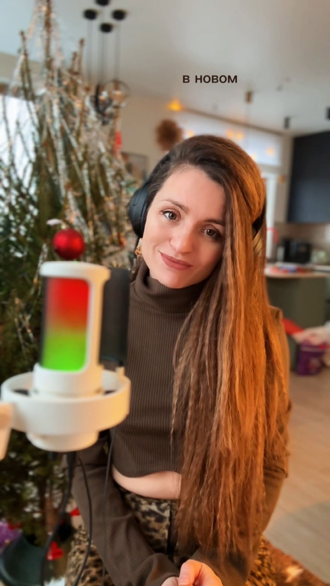 Takaia поздравляет с Новым 2026 годом! 🎄 #kompromisfm #новыйгод #newyear