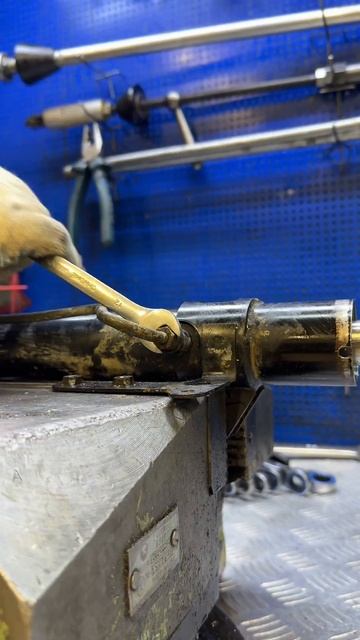 Ремонт рулевой рейки поэтапно