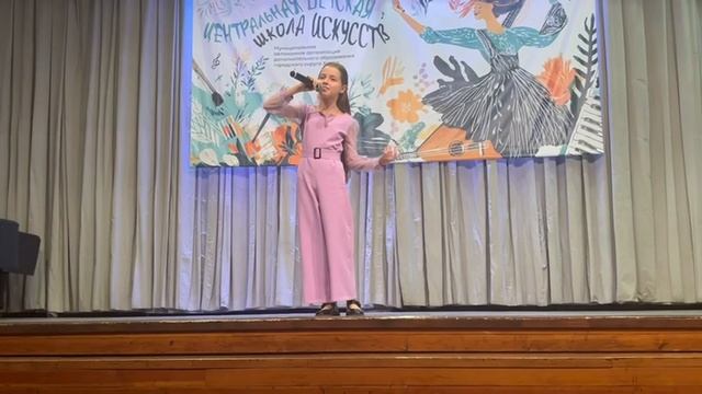 Новикова Ксения - Музыки осталось мало