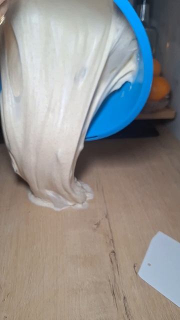 Хлеб на закваске с оливками