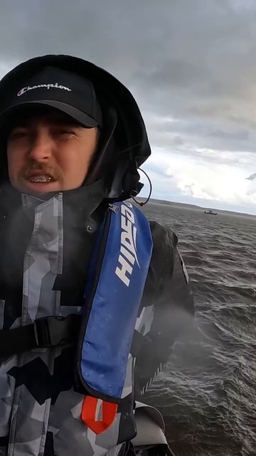 Погода супер для рыбалки. Самое то для судака. #fishing #рыбалка #panoptixlivescope #рыбалканаозере
