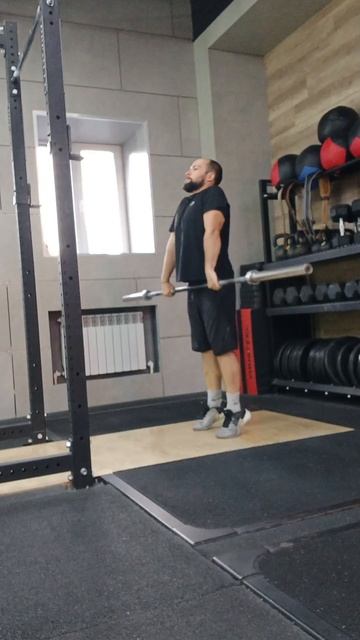 Подъем на грудь с точки подрыва в сед