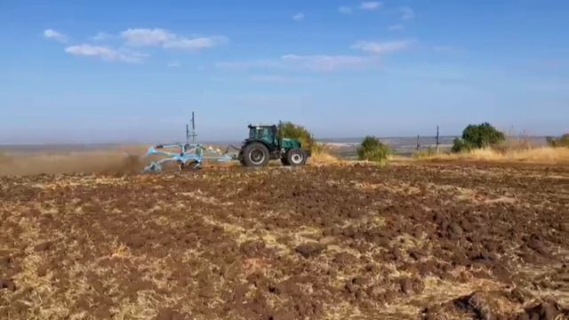 Трактор FORLOAD SD2404