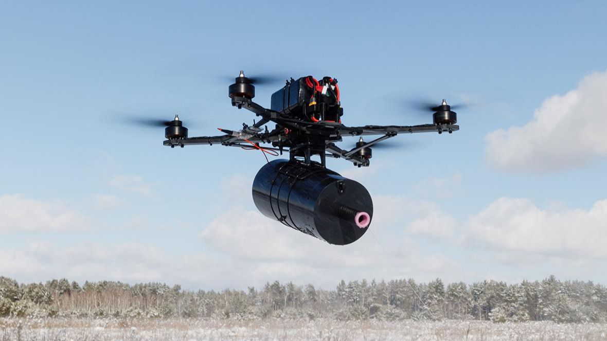 FPV-Дроны на Фронте: Дешёвое Оружие, Которое Меняет Войну