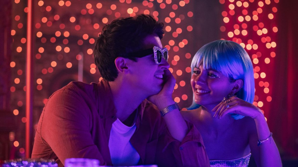 Отпуск на двоих (2026) 💞 Поппи & Алекс