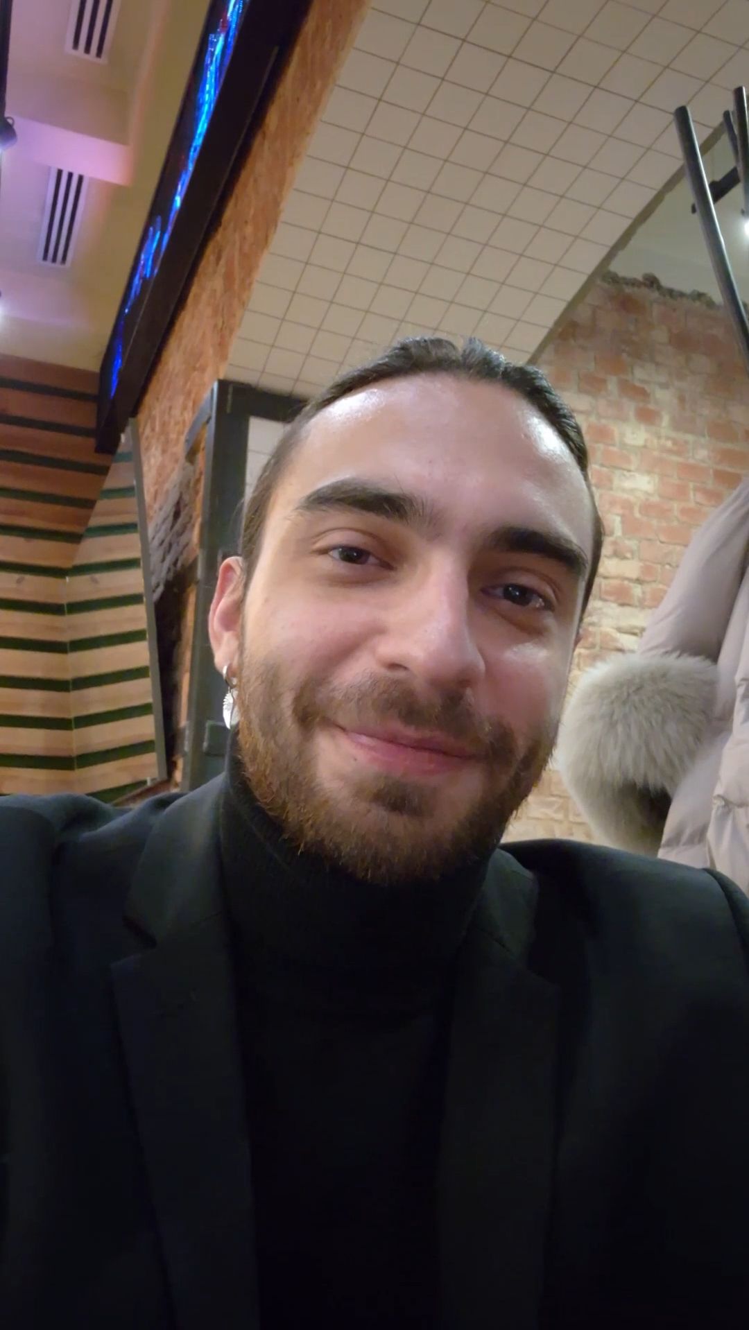 Julian Hock поздравляет с Новым 2026 годом! 🎄 #kompromisfm #новыйгод #newyear