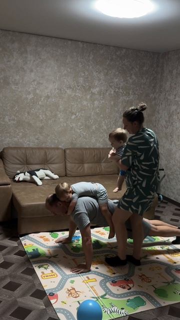 Тяжела ноша, хоть и своя..