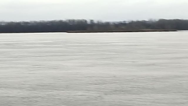 Навигация в ноябре в Самаре. Волга
