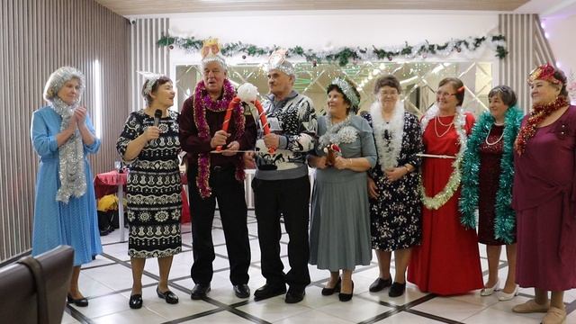 новогоднее поздравление команды 