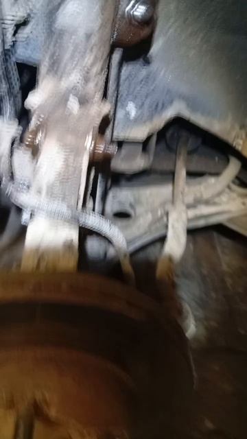 замена передних стоек на Шевроле Лачетти