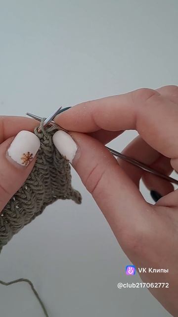 Красивый узор спицами❤️