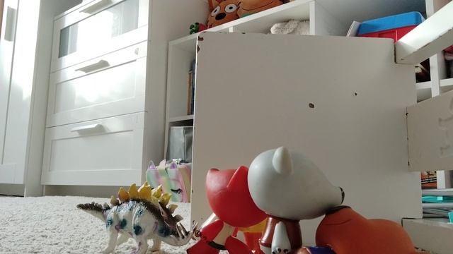 ми-ми-мишки против динозавров серия 3