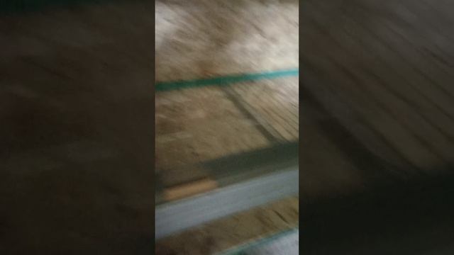 клетка под бройлеров.