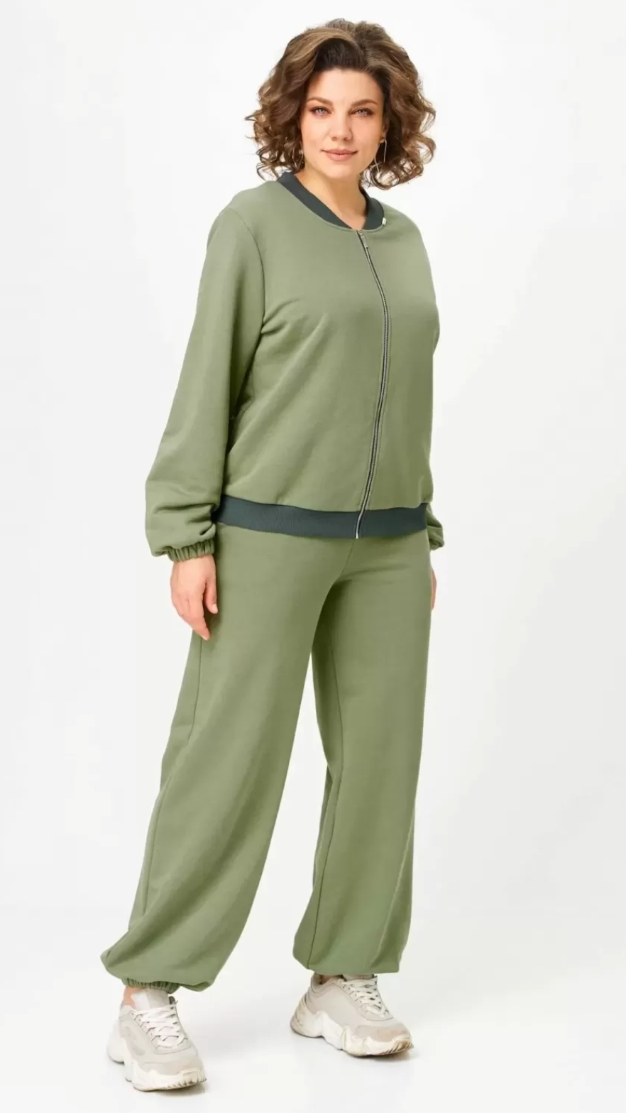 КЛАССНЫЕ СПОРТИВНЫЕ КОСТЮМЫ. ДРЕССМАНИЯ