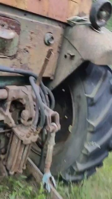 трактор юмз.