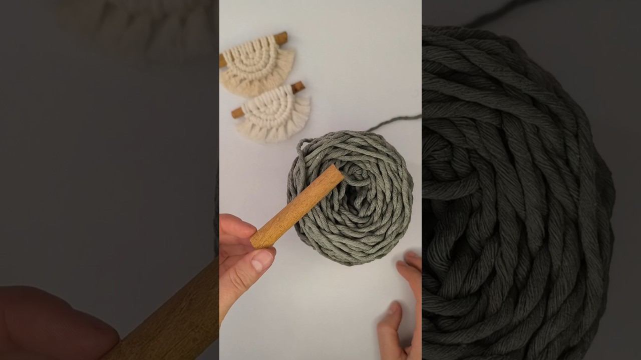 Такие магнитики макраме - лучшая идея для презента! #макраме #полукругмакраме