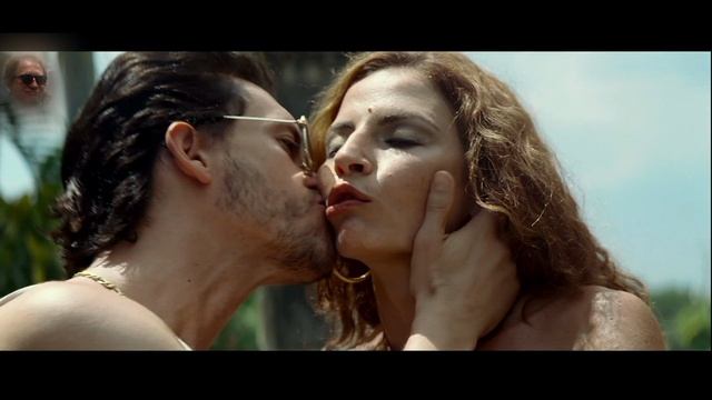 Бонжур мадам , во Франции не пьют портвейн !!!!