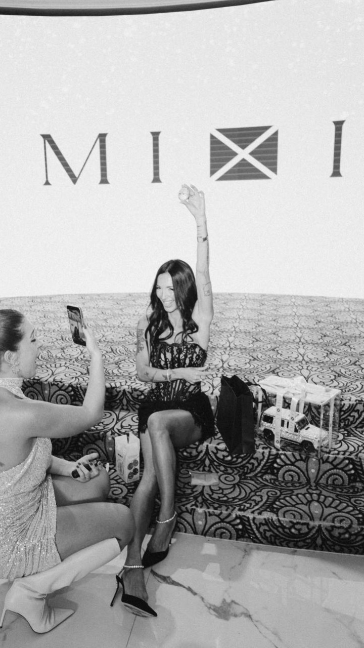 MIXIT — большой федеральный бренд, который выбрал «Нестройныйх» для своего корпоратива 🤩