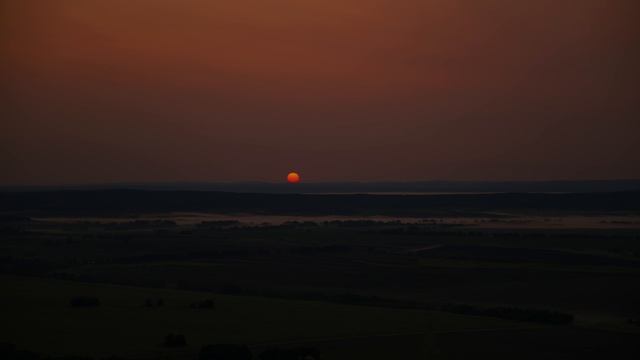 Восход солнца на горе Тротао