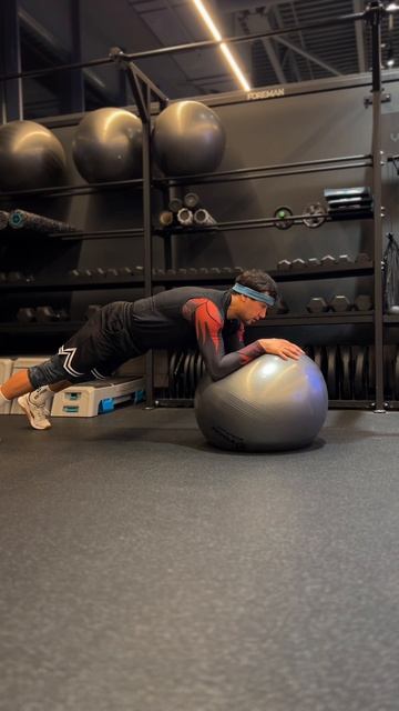 copy_9392ACF3-ED43-4EA2-8FF0-F35A10FFDFA2