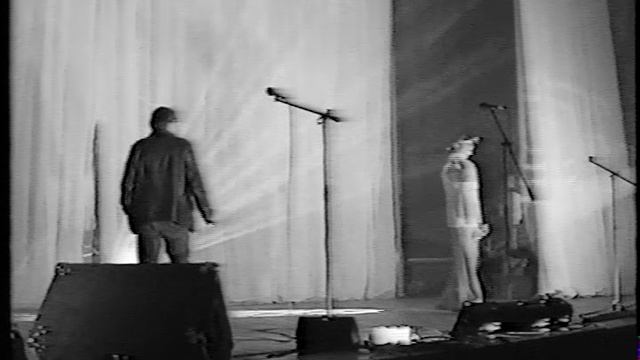 Благотворительный концерт. ЖУРФАК 2003.