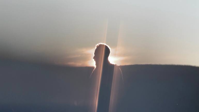 Мастер Пранава. Почему любовь связана с болью? Разрушительная энергия.