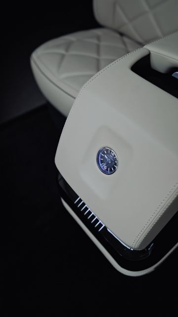 VIP-кабинет в Mercedes V-Class: Мобильный офис мечты от MBS ✨