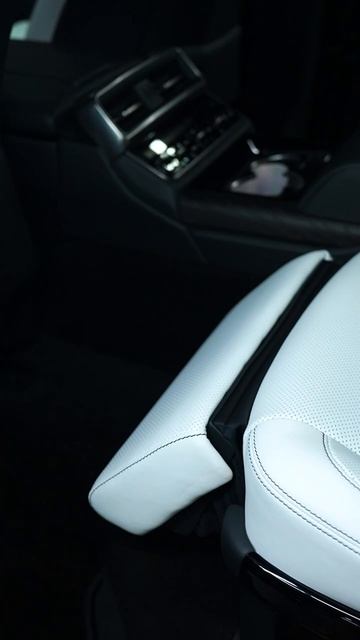 Белая кожа в Lexus LX600 — это чистая роскошь 🤍